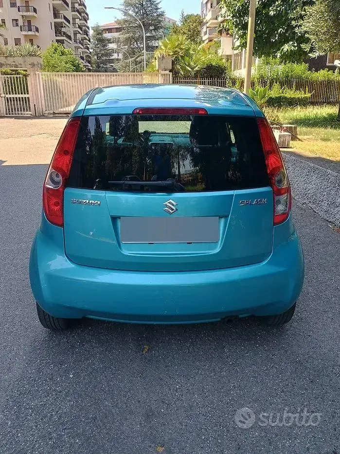 Usata Suzuki Splash 86 CV (63 kW) 2009 Utilitaria