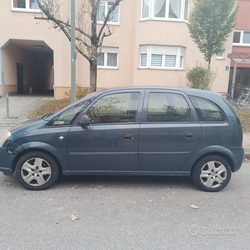 Usata Opel Meriva Enjoy 75 CV (55 kW) 2010 Monovolume