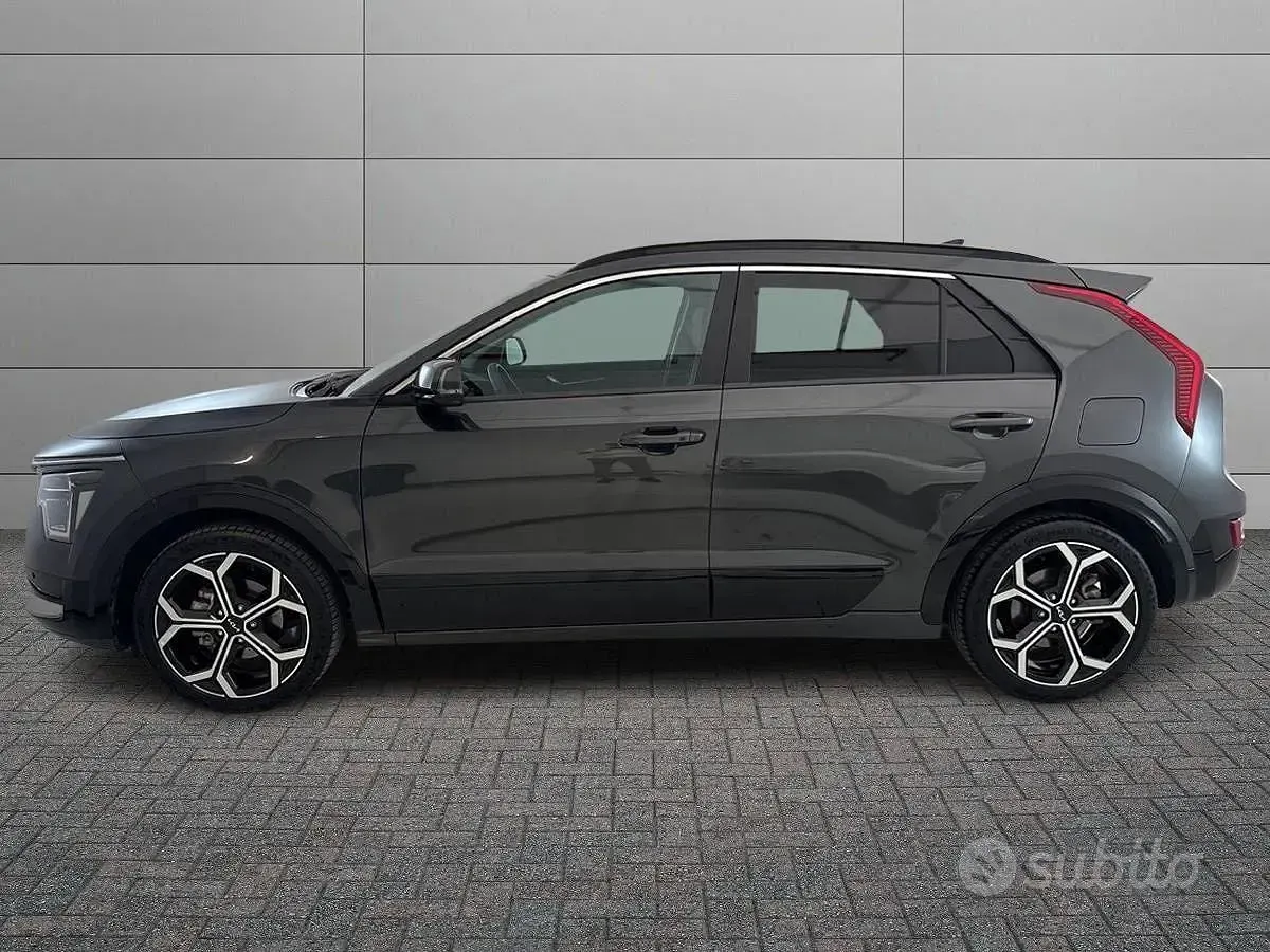 Usata Kia Niro 105 CV (77 kW) 2023 Grigio SUV