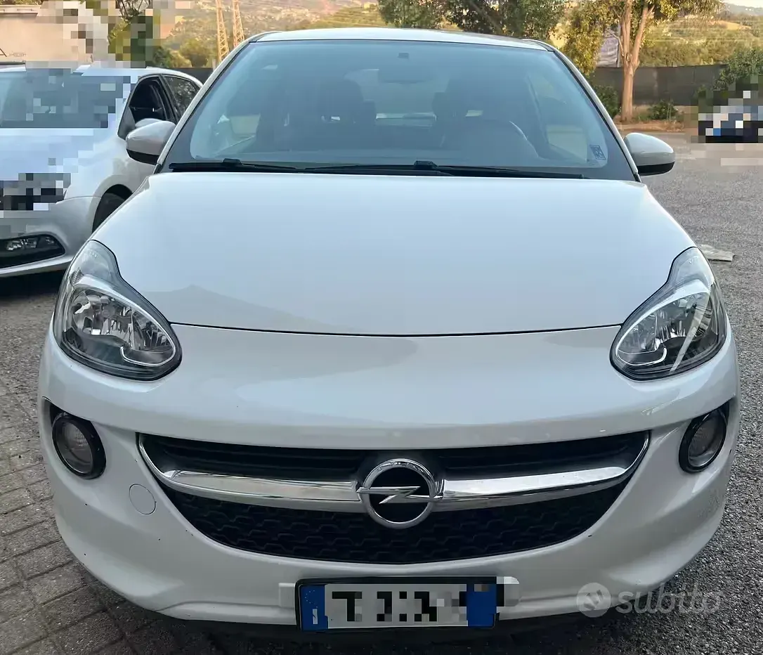 Usata Opel Adam 69 CV (50 kW) 2017 Bianco Utilitaria