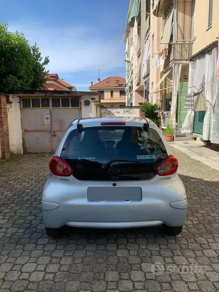 Usata Toyota Aygo 68 CV (50 kW) 2006 Utilitaria