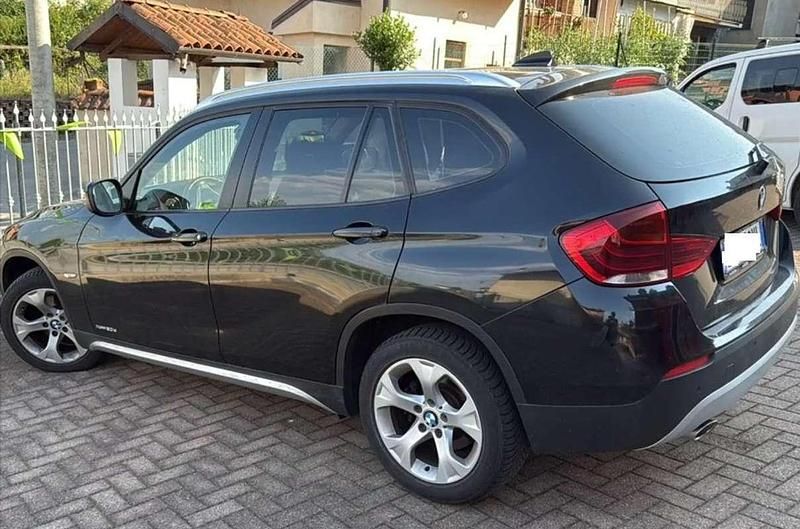 Usata BMW X1 177 CV (130 kW) 2010 Nero SUV