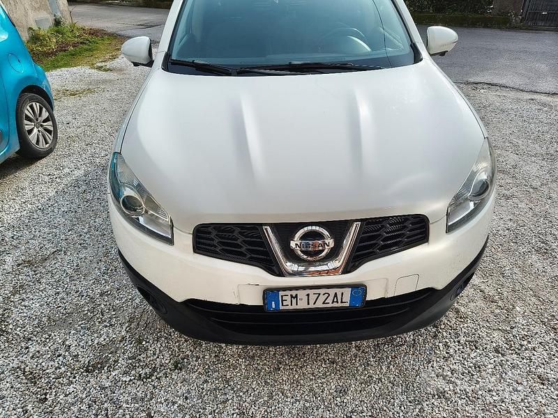 Usata Nissan Qashqai 2012 Bianco SUV