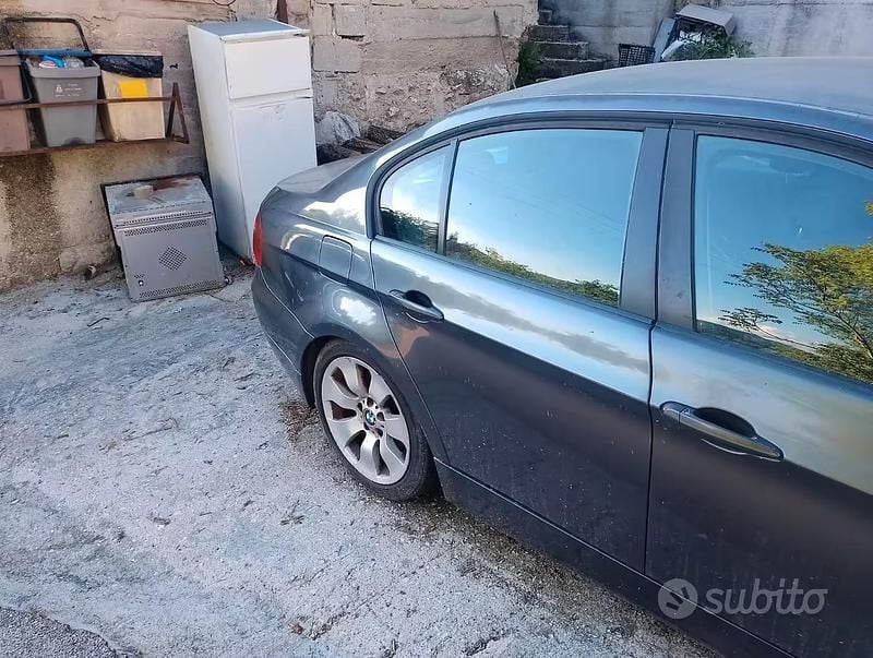 Usata BMW 320 177 CV (130 kW) 2007 Berlina