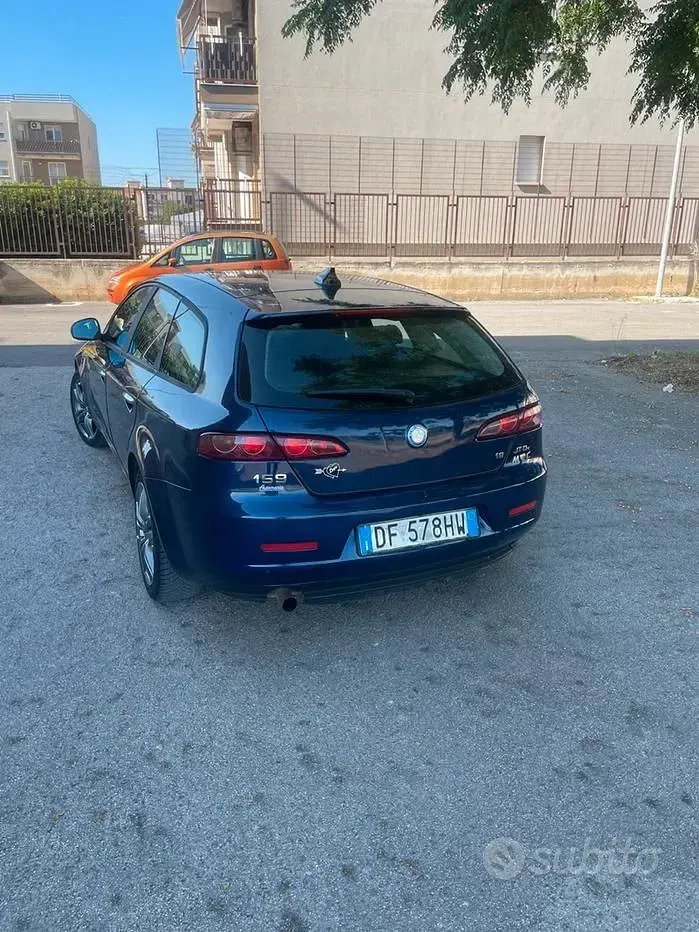 Usata Alfa Romeo 159 150 CV (110 kW) 2008 Blu Station wagon