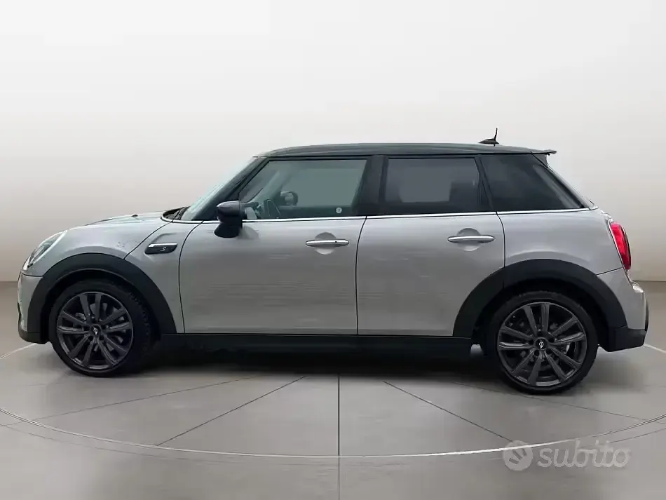 Usata Mini Cooper S Classic 178 CV (130 kW) 2024 Utilitaria