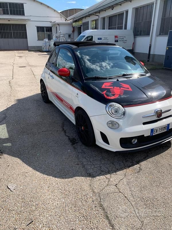 Usata Abarth 500C 140 CV (102 kW) 2012 Bianco Cabrio