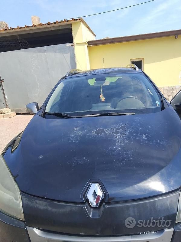 Usata Renault Mégane GrandTour 150 CV (110 kW) 2012 Nero Station wagon
