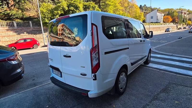 Usata Ford Transit Custom 131 CV (96 kW) 2018 Bianco Station wagon