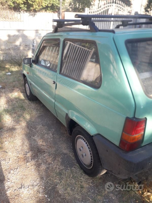 Usata Fiat Panda Young 54 CV (39 kW) 2002 Verde Utilitaria