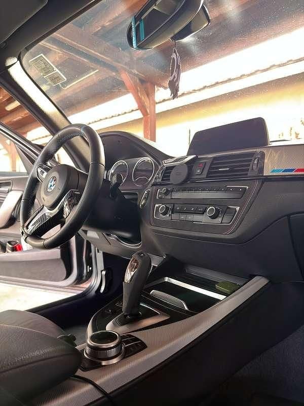 Grigio Usata 2018 BMW 116 M Sport Due volumi | 13.500 € (Buon prezzo) - Immagine 1/4