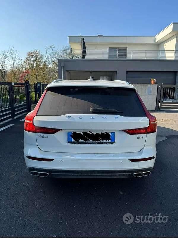 Usata Volvo V60 Business Edition 197 CV (144 kW) 2021 Station wagon