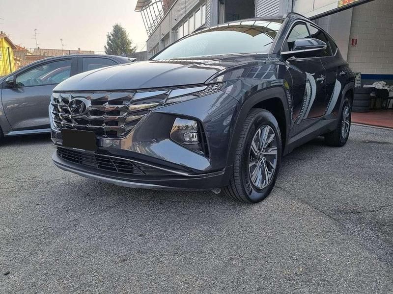 Grigio scuro Usata 2022 Hyundai Tucson SUV | 23.900 € (Buon prezzo) - Immagine 1/4