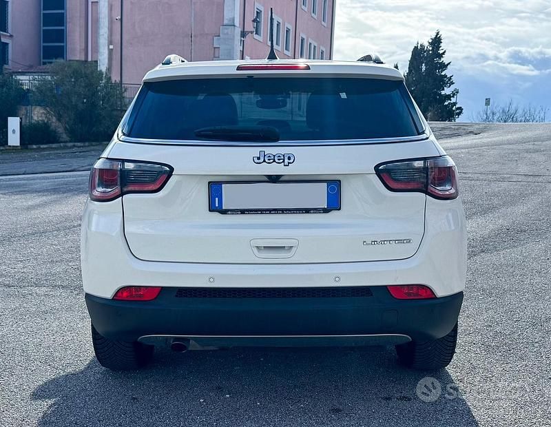 Usata Jeep Compass 120 CV (88 kW) 2019 Bianco SUV