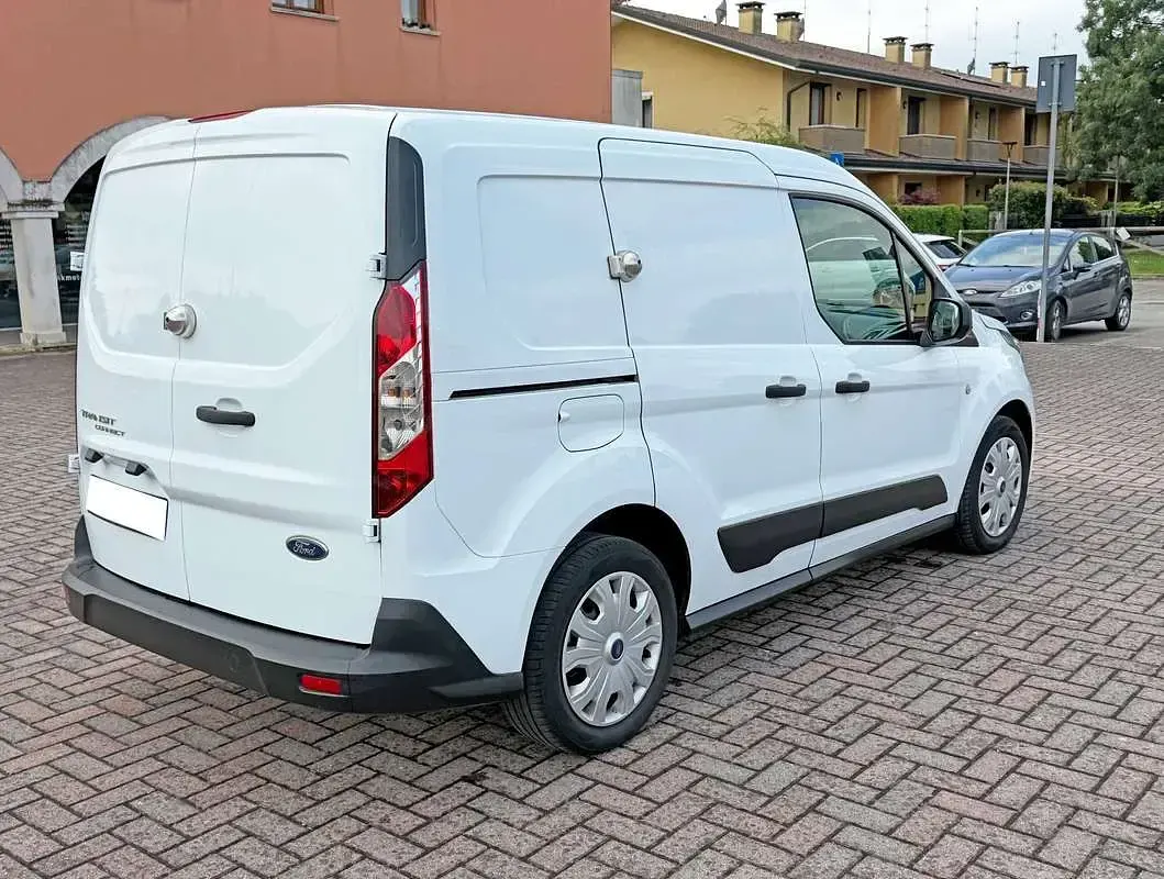 Usata Ford Transit 99 CV (72 kW) 2021 Bianco Furgone