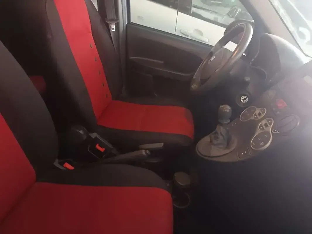 Usata Fiat Panda Emotion 69 CV (50 kW) 2010 Utilitaria