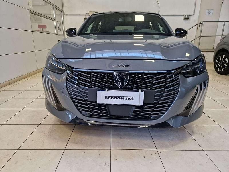 Usata Peugeot 208 GT 136 CV (100 kW) 2025 Grigio Utilitaria