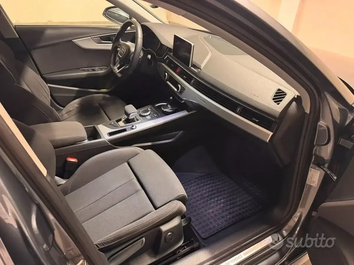 Usata Audi A4 Allroad 190 CV (139 kW) 2018 Grigio Station wagon