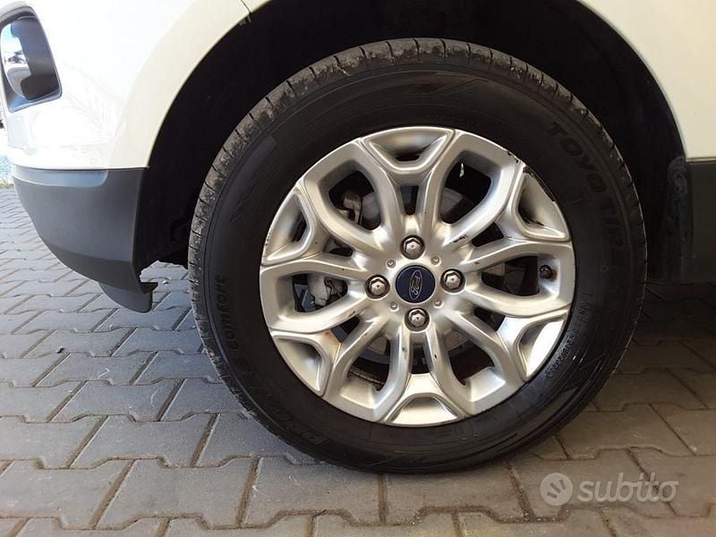 Usata Ford Ecosport Titanium 90 CV (66 kW) 2015 Bianco SUV
