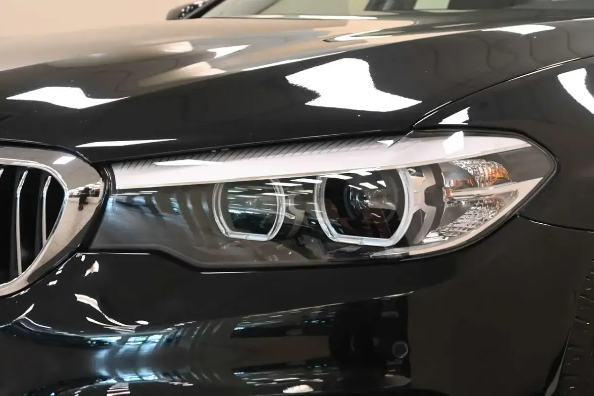 Usata BMW 520 190 CV (139 kW) 2017 Nero Berlina
