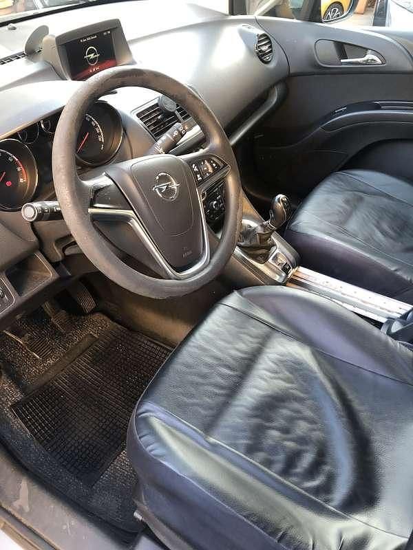 Usata Opel Meriva 120 CV (88 kW) 2014 Monovolume