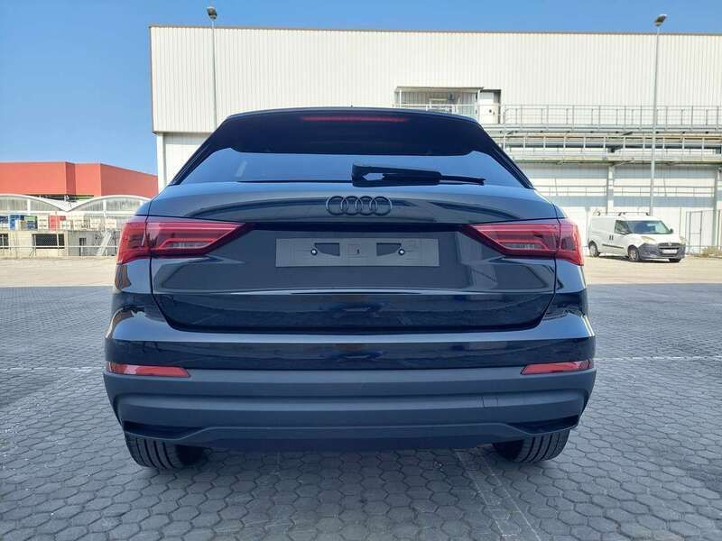 Usata Audi Q3 150 CV (110 kW) 2022 Nero SUV