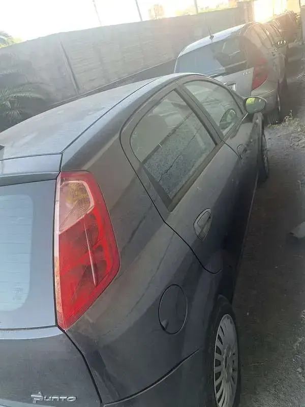 Usata Fiat Grande Punto Active 65 CV (47 kW) 2007 Utilitaria