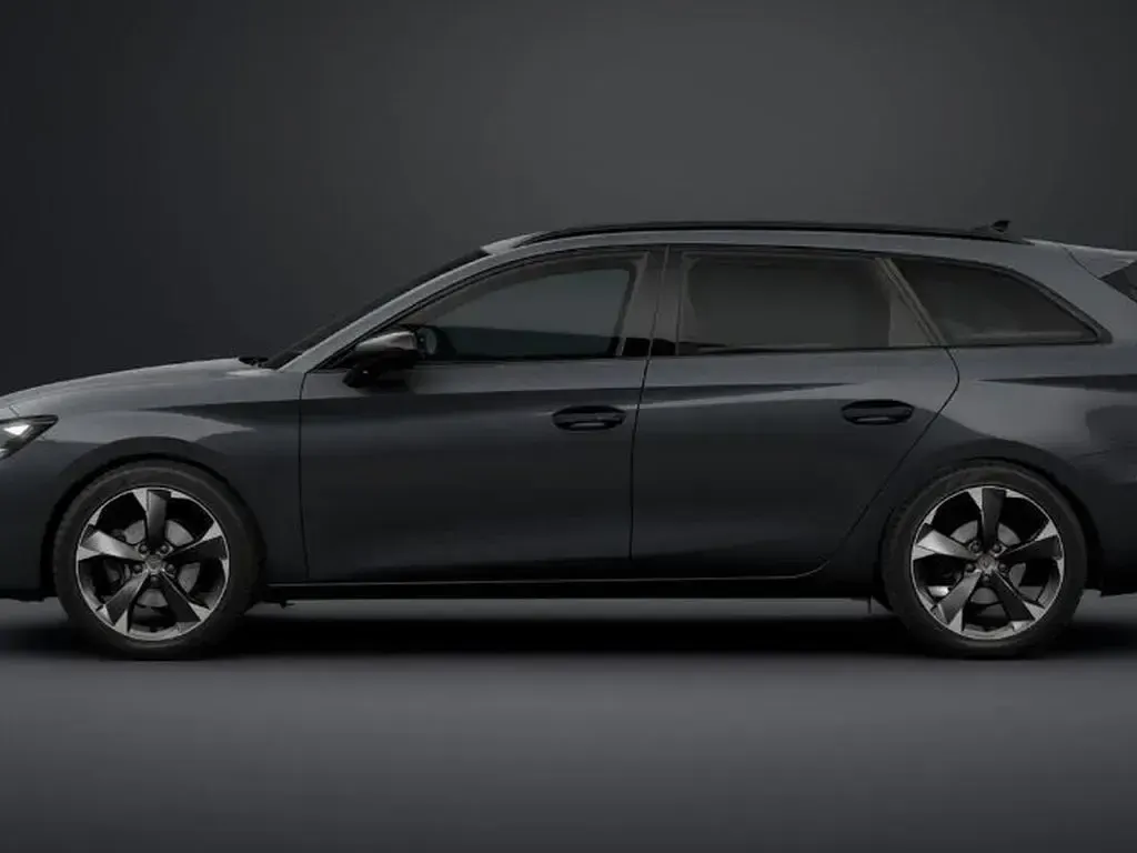 Nuova Cupra Leon 150 CV (110 kW) 2026 Vari colori pastello Station wagon