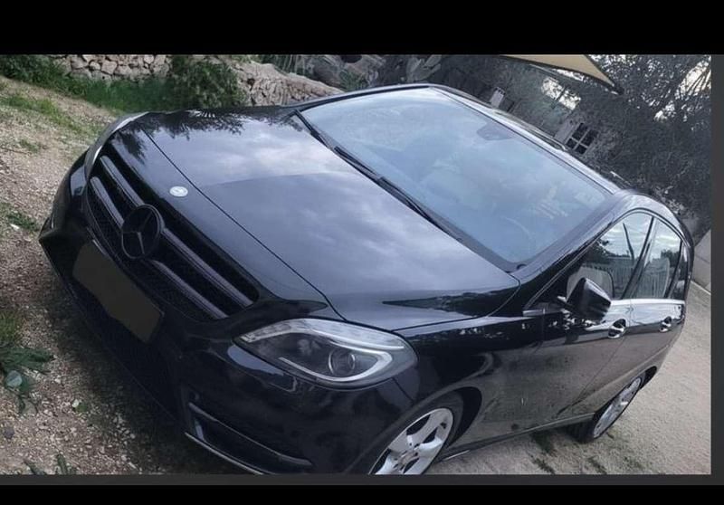 Begagnad Mercedes B200 Premium 140 HK (102 kW) 2012 Minibuss