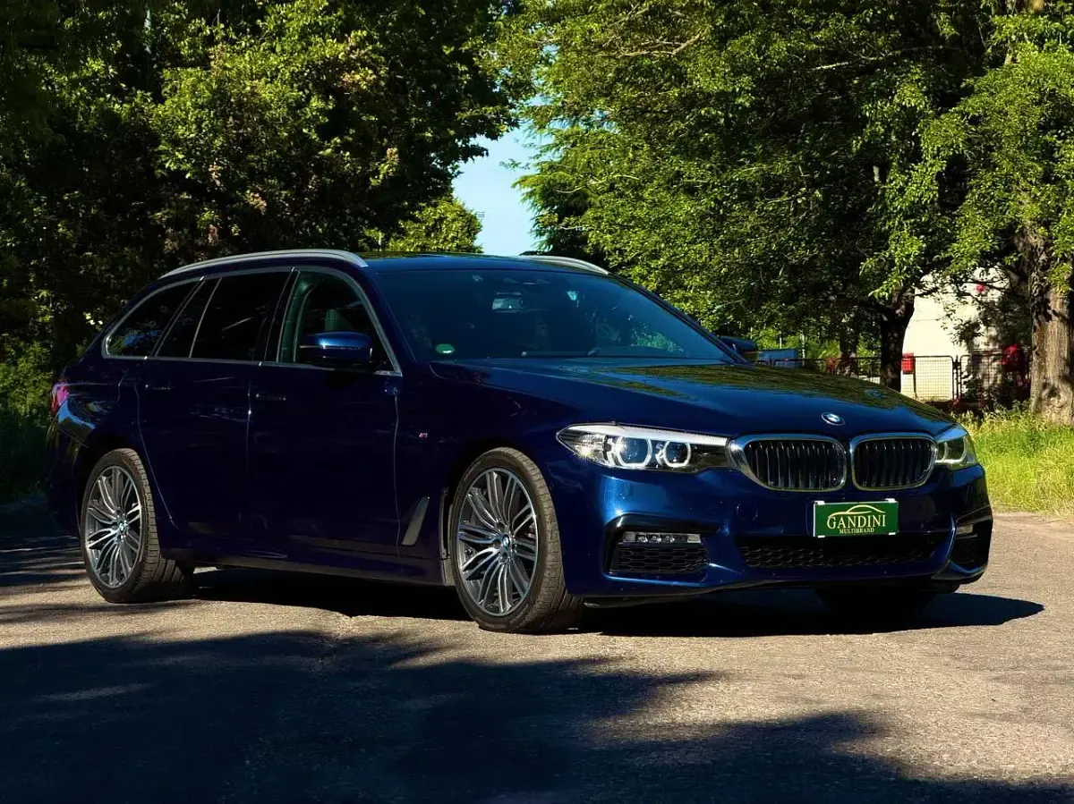 Usata BMW 520 M Sport 190 CV (139 kW) 2018 Blu/azzurro Station wagon