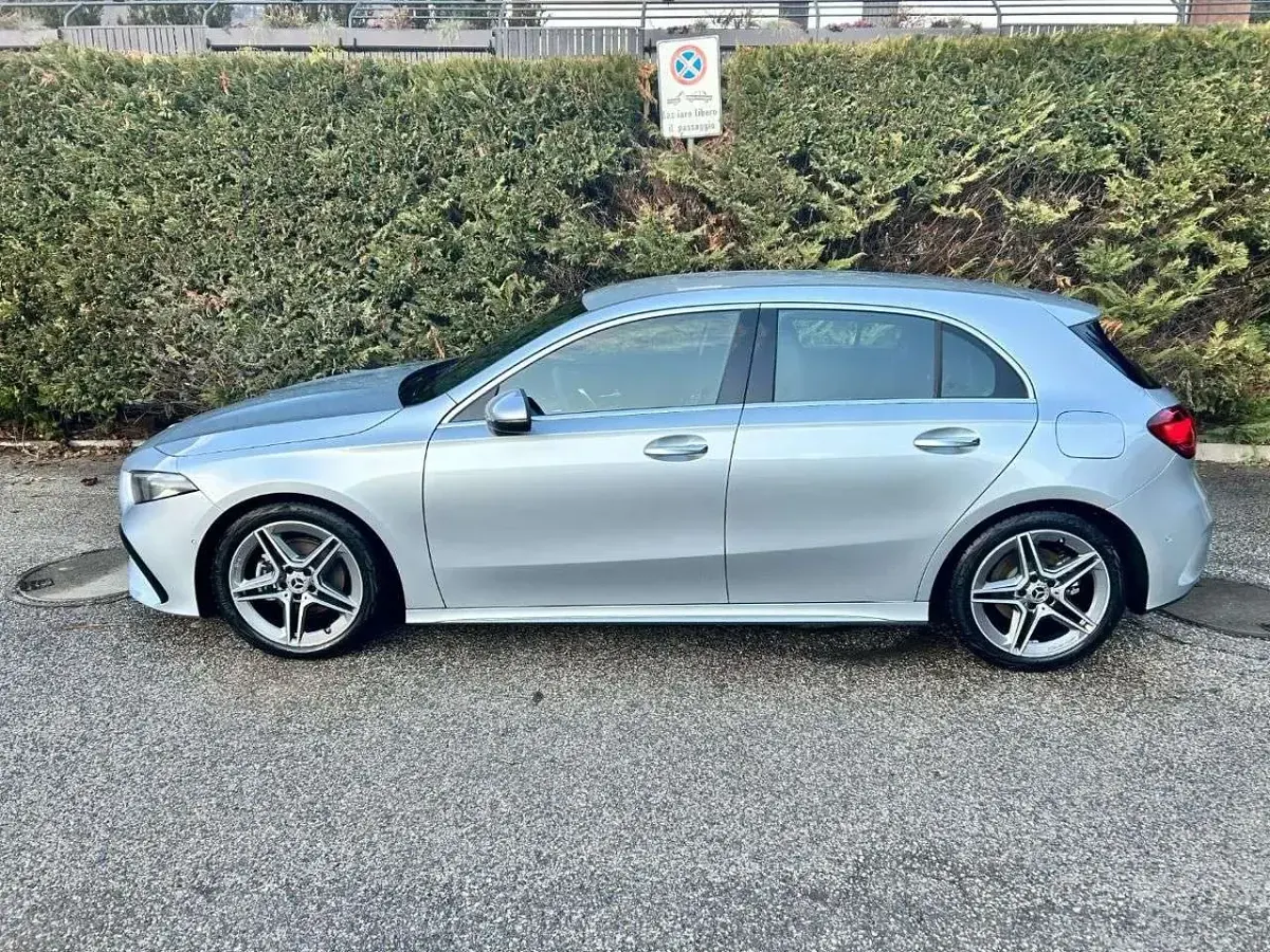 Usata Mercedes A200 Advanced Plus 163 CV (119 kW) 2025 Argento hightech Berlina