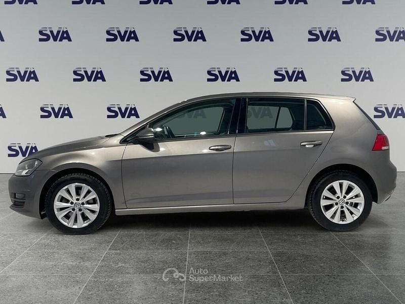 Usata VW Golf VII Comfortline 110 CV (80 kW) 2016 Gray Berlina