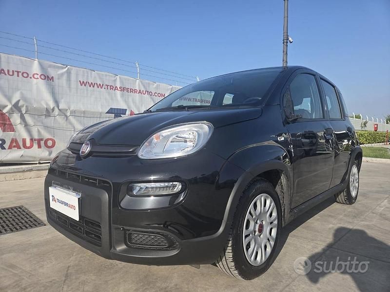 Usata Fiat Panda S 70 CV (51 kW) 2024 Nero Utilitaria