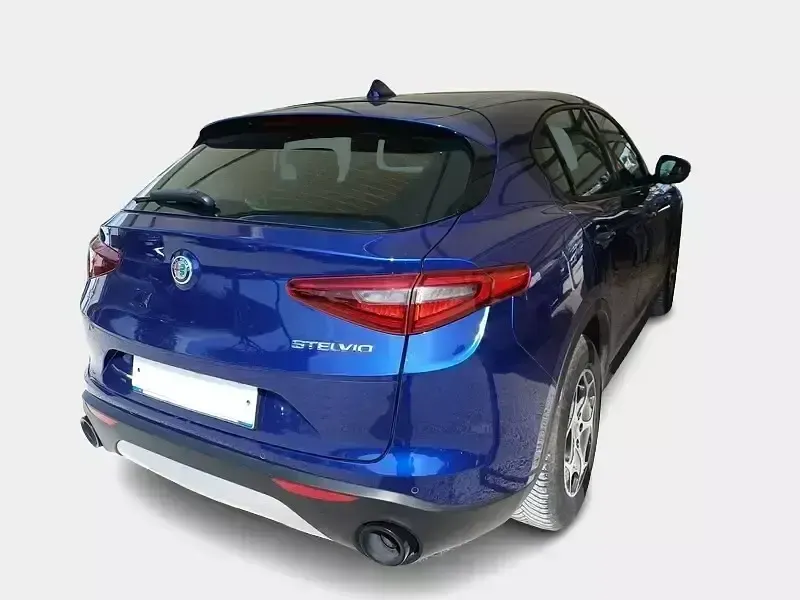 Usata Alfa Romeo Stelvio Business 190 CV (139 kW) 2022 Blu SUV