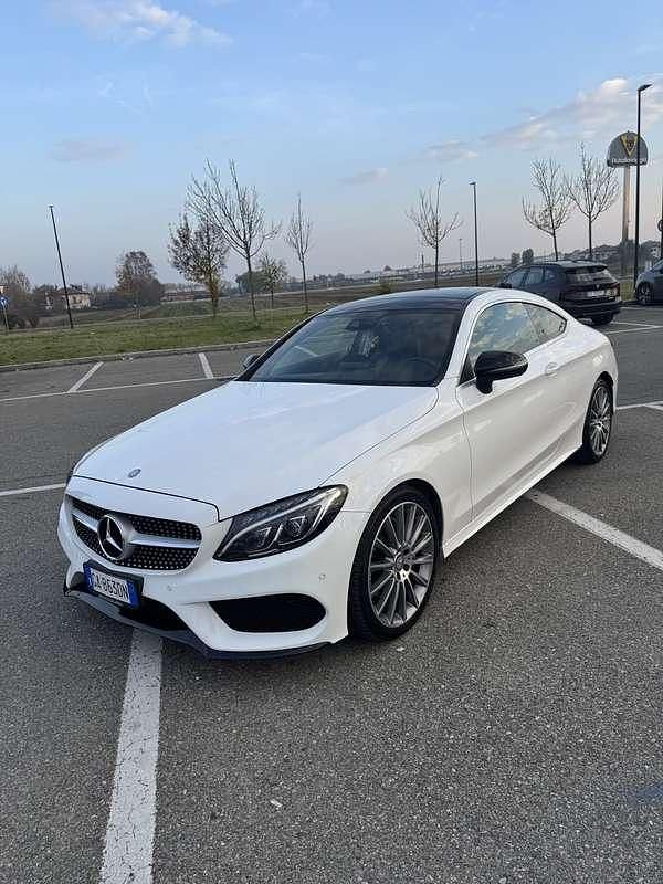 Usata 2016 Mercedes C220 Premium Plus Coupé | 20.500 € (Buon prezzo) - Immagine 1/4
