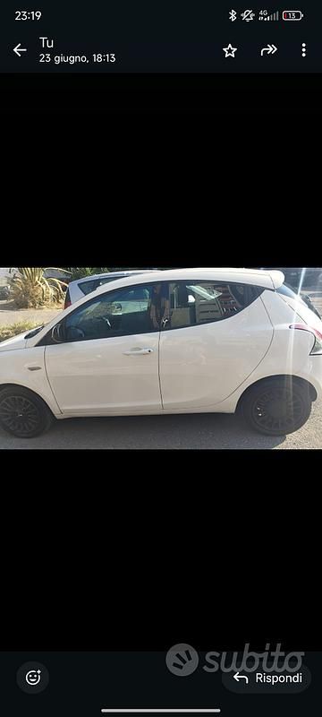 Usata Lancia Ypsilon 69 CV (50 kW) 2014 Utilitaria