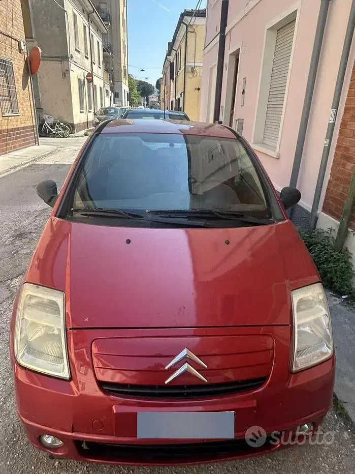Usata Citroën C2 68 CV (50 kW) 2007 Rosso Utilitaria