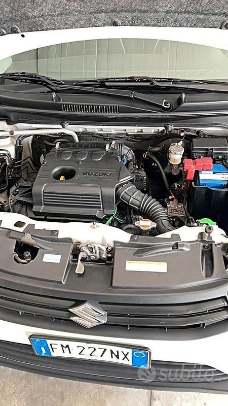 Usata Suzuki Celerio 68 CV (50 kW) 2017 Bianco Utilitaria