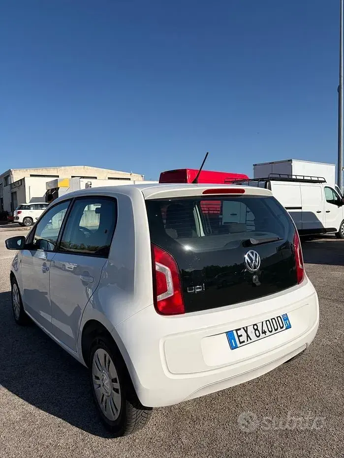 Usata VW up! 75 CV (55 kW) 2014 Bianco Utilitaria