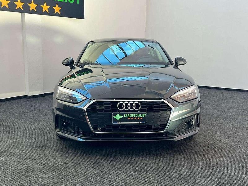 Usata Audi A5 Comfort 204 CV (150 kW) 2022 Grigio scuro Berlina