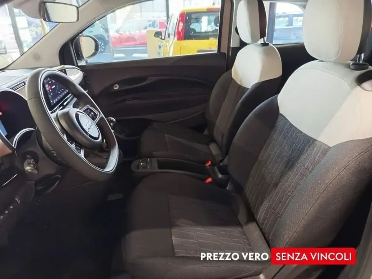 Nuova Fiat 500 Icon 65 CV (47 kW) 2026 Rosa Berlina
