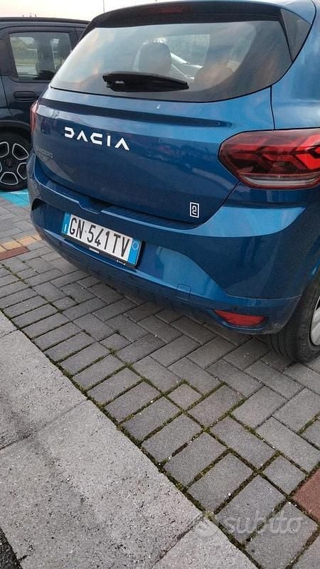 Usata Dacia Sandero 90 CV (66 kW) 2023 Blu Berlina