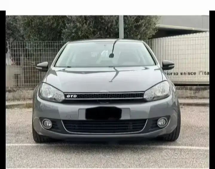 Usata VW Golf 140 CV (102 kW) 2010 Grigio Coupé