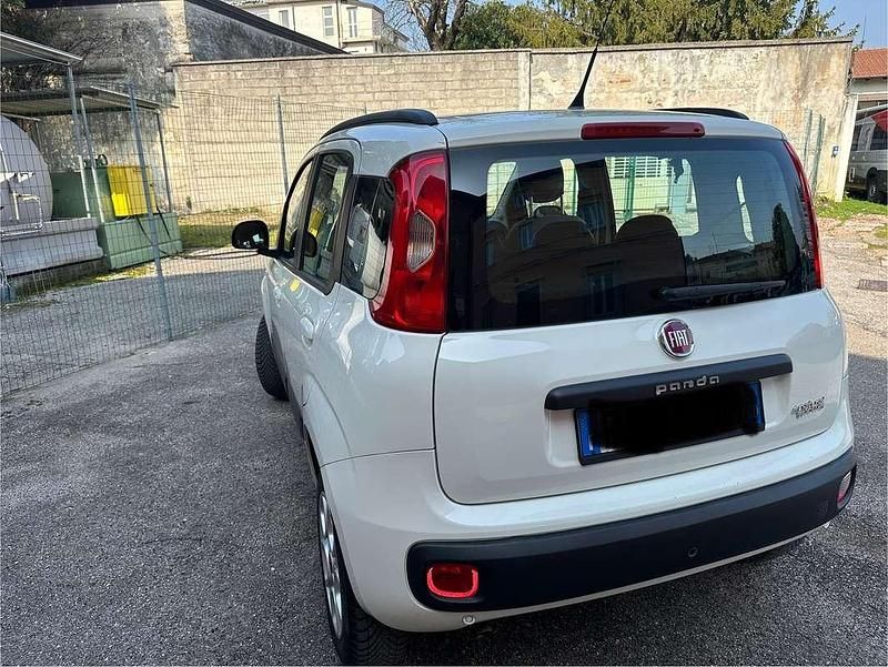 Usata Fiat Panda Lounge 80 CV (58 kW) 2013 Utilitaria