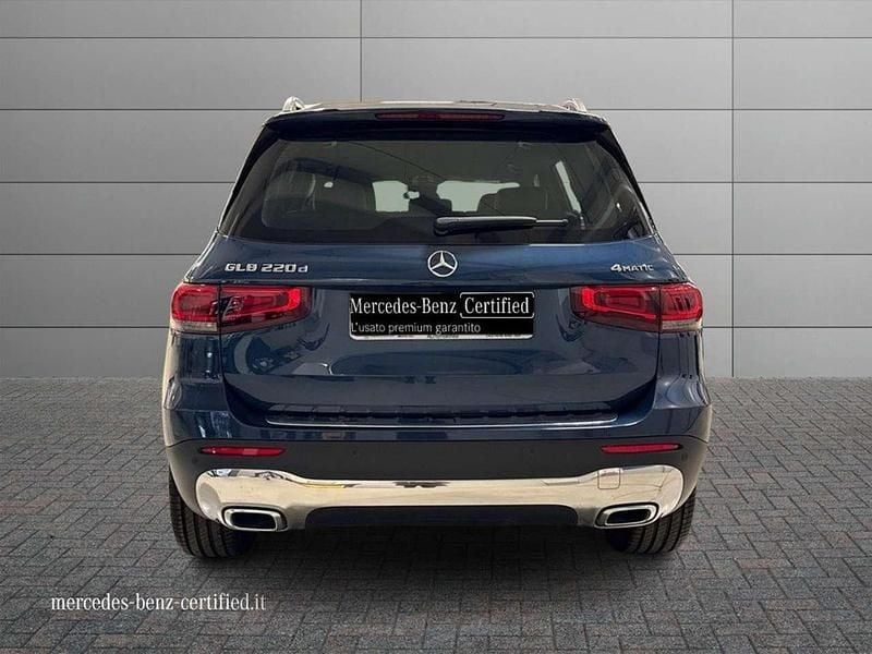 Usata Mercedes GLB220 190 CV (139 kW) 2022 Blu denim SUV