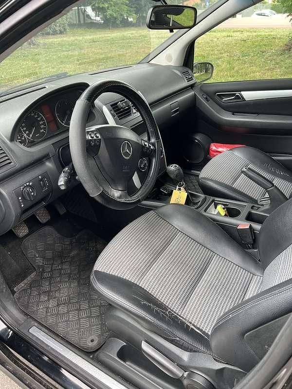 Usata Mercedes A180 109 CV (80 kW) 2007 Monovolume