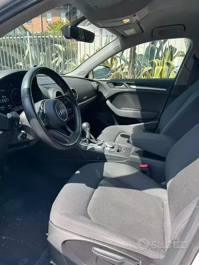 Usata Audi A3 S-Line 150 CV (110 kW) 2019 Bianco Berlina