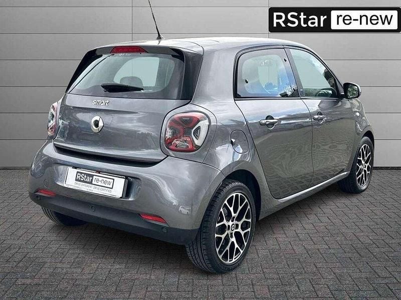 Usata Smart ForFour Electric Drive 60 kW (82 CV) 2021 Grigio Berlina