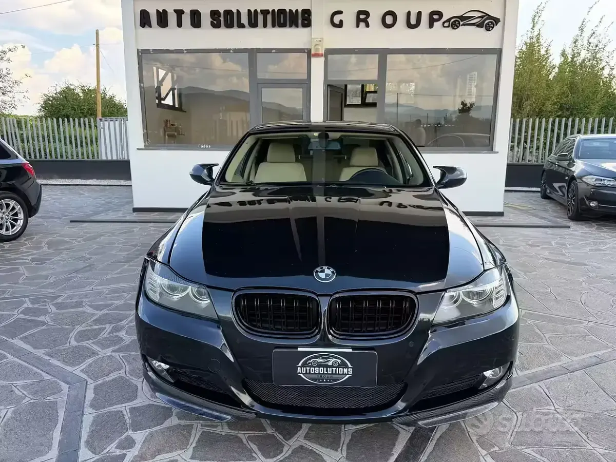 Usata BMW 318 M Sport 143 CV (105 kW) 2008 Nero Berlina