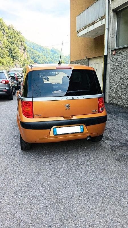 Usata Peugeot 1007 68 CV (50 kW) 2005 Monovolume